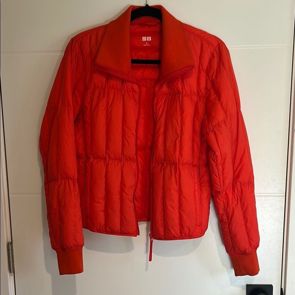 Uniqlo Red Puffer Jacket with Quilted Design